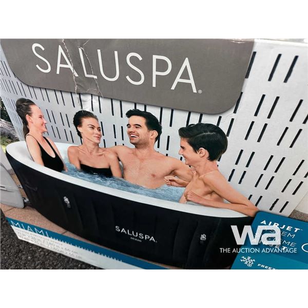 SALUSPA INFLATABLE HOT TUB 71 X 26 IN.