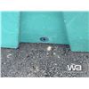 Image 4 : 380 L PLASTIC FEEDER & 5 BUCKETS