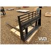 Image 4 : SKID STEER 72 IN. PALLET FORKS