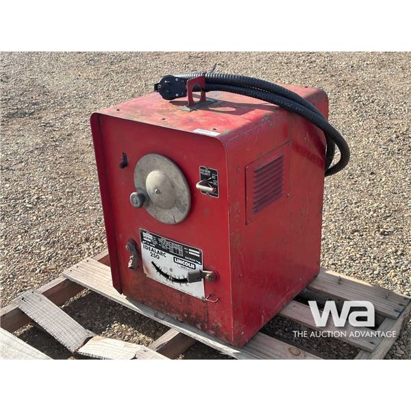 LINCOLN 250 IDEAL ARC WELDER