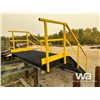 Image 3 : 7 RISER DD 8 FT. METAL STAIRS