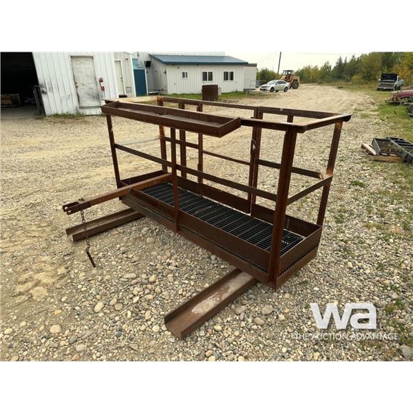 FORKLIFT MAN BASKET