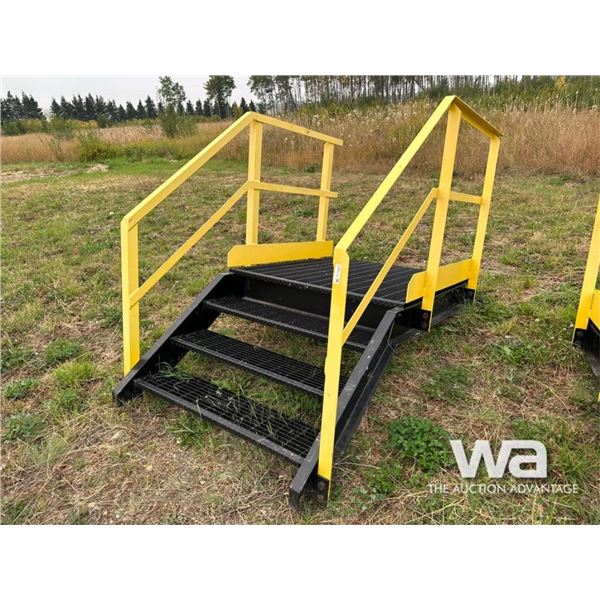 STEEL 3 STAIR STEP & LANDING