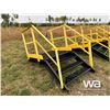 Image 2 : STEEL 3 STAIR STEP & LANDING
