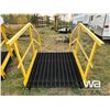 Image 4 : STEEL 3 STAIR STEP & LANDING