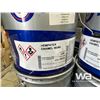 Image 5 : HEMPEL WARM/SAFETY GREY PAINT