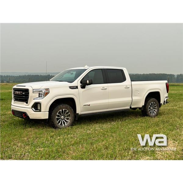 2022 GMC SIERRA AT4 CREW CAB PICKUP