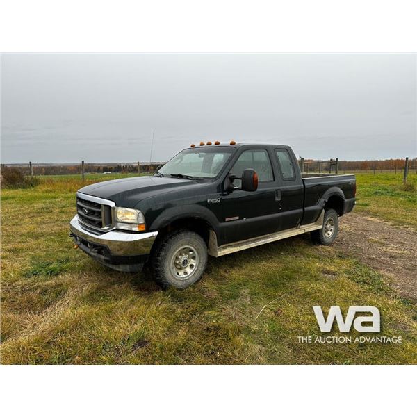 2004 FORD F250 XLT SUPER DUTY EXT CAB PICKUP