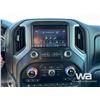 Image 12 : 2020 GMC 3500HD DENALI CREW CAB PICKUP