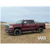 Image 1 : 2015 GMC DENALI SIERRA CREW CAB PICKUP