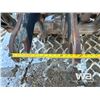 Image 6 : EFI HYD. PALLET FORKS W/ MAT GRAPPLE