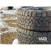 Image 6 : (3) TOYO OPEN COUNTRY 285/60R20 TIRES