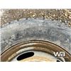 Image 4 : (2) 245/70 R19.5 TIRES & RIMS