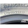 Image 5 : (3) GRIZZLY RANGE BLAZER A/T 245/75R17