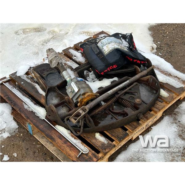 FIFTH WHEEL PLATE, TIRE CHAINS 11R24.5