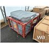 Image 4 : 2 PERSON INSULATED HOT TUB