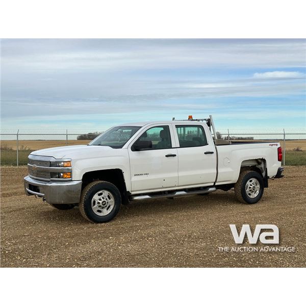 2015 CHEVROLET 2500HD SILVERADO CREW CAB PICKUP