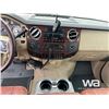 Image 12 : 2008 FORD F450 KING RANCH CREW CAB FLATBED TRUCK