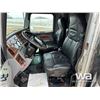 Image 6 : 2007 PETERBILT 378 T/A SLEEPER WINCH TRACTOR