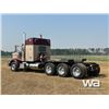 Image 4 : 2020 PETERBILT 367 TRI DRIVE SLEEPER TRUCK TRACTOR