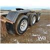Image 30 : 2018 KENWORTH T800 TRI DRIVE SLEEPER TRUCK TRACTOR