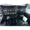 Image 9 : 2014 KENWORTH T800 TRI DRIVE SLEEPER TRUCK TRACTOR