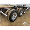 Image 30 : 2006 KENWORTH T800B TRIDRIVE SLEEPER TRUCK TRACTOR