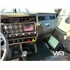Image 11 : 2019 KENWORTH W900 T/A SLEEPER TRUCK TRACTOR