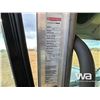 Image 6 : 2016 KENWORTH W900 T/A SLEEPER TRUCK TRACTOR