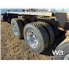 Image 31 : 2012 PETERBILT 367 TRI DRIVE SLEEPER CAB & CHASSIS