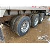 Image 34 : 2013 KENWORTH T800 TRI DRIVE SLEEPER TANK TRUCK