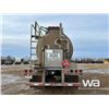Image 38 : 2013 KENWORTH T800 TRI DRIVE SLEEPER TANK TRUCK