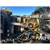 Image 20 : 2011 KENWORTH T800 TRI DRIVE SLEEPER TANK TRUCK
