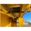 Image 19 : 2001 CATERPILLAR D7R XR CRAWLER DOZER