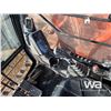 Image 7 : 2002 HITACHI ZX330LC HYDRAULIC EXCAVATOR