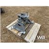 Image 4 : COMPANION 5TH WHEEL HITCH