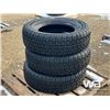 Image 3 : (3) GRIZZLY 275/70R18 TIRES