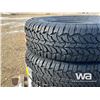 Image 7 : (3) GRIZZLY 275/70R18 TIRES