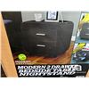 Image 3 : 2 DRAWER BEDSIDE TABLE NIGHTSTAND