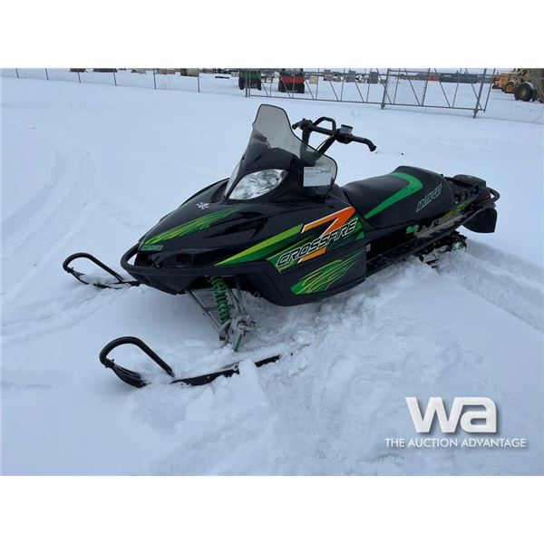2006 ARCTIC CAT CROSSFIRE 700 EFI SNOWMOBILE