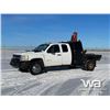 Image 1 : 2013 GMC 3500HD E-CAB W/FASSI M30A.3 BOOM