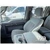 Image 6 : 2013 FORD F350 XL CREW CAB FLATBED TRUCK