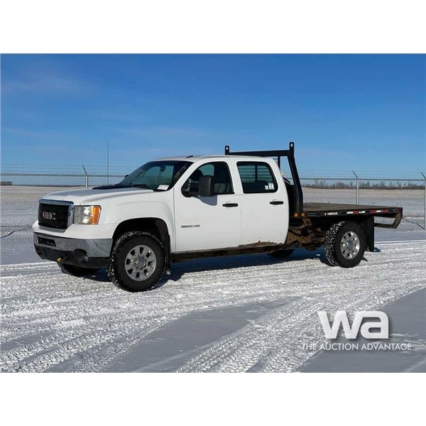 2012 GMC 3500HD CREW CAB FLATBED TRUCK