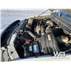 Image 23 : 1999 FORD F-450 CREW CAB FLAT DECK PICKUP
