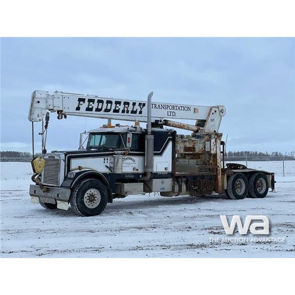 1996 FREIGHTLINER FLD120SD T/A BOOM TRUCK