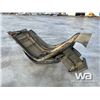 Image 2 : (4) HYUNDAI POLY FENDERS