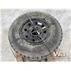 Image 4 : (4) MIXED LT265/70R17 TIRES & RIMS