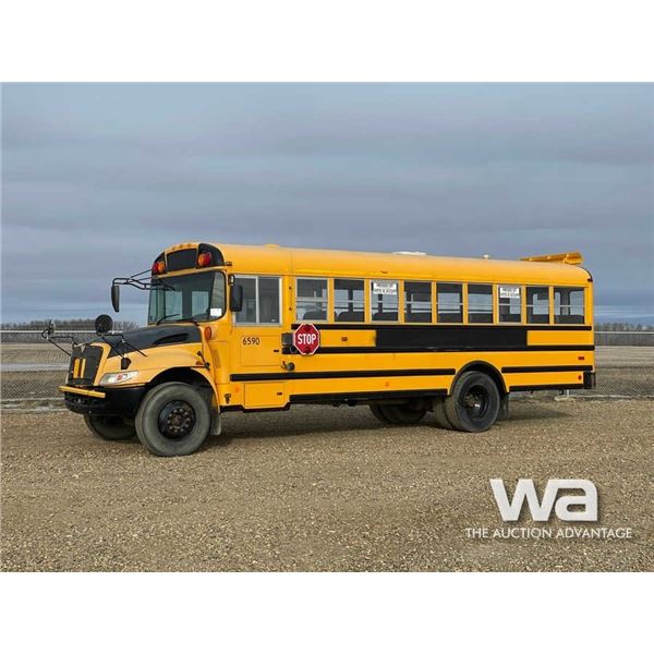 2006 INTERNATIONAL PB10500 SCHOOL BUS