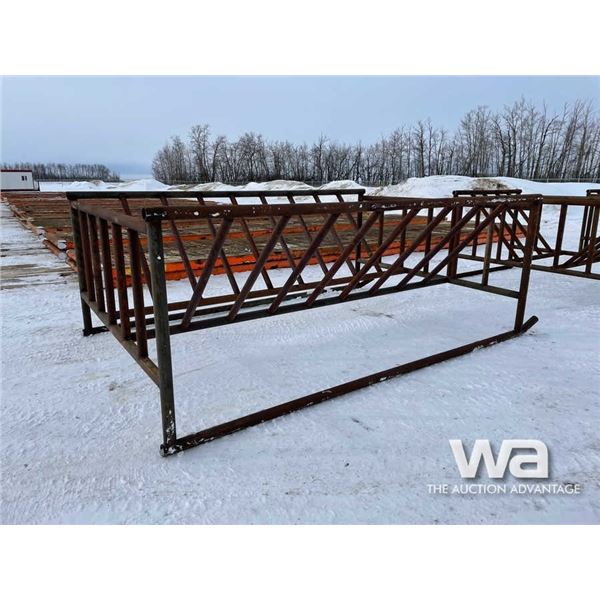 DOUBLE ROUND BALE FEEDER