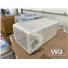 Image 2 : (4) (13"W X 27" H X 11" D) DISPLAY CASES